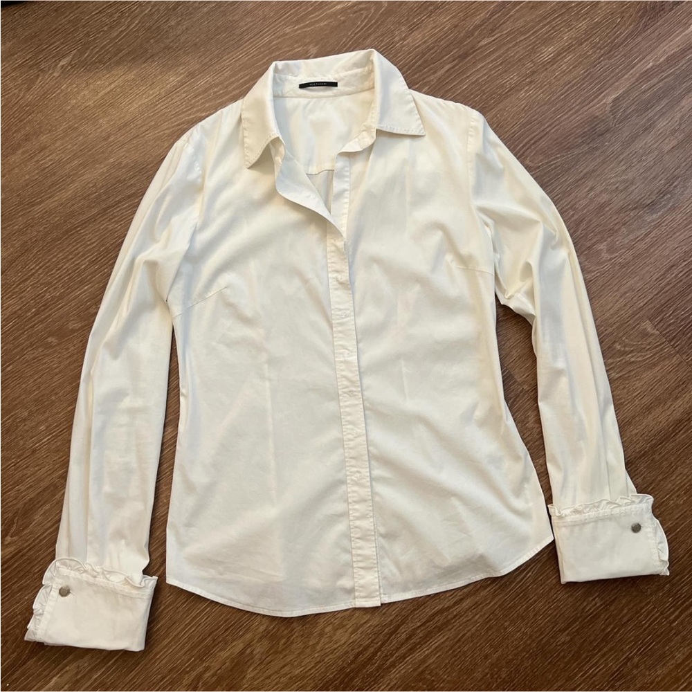Elie Tahari Elegant Cream Dress Shirt